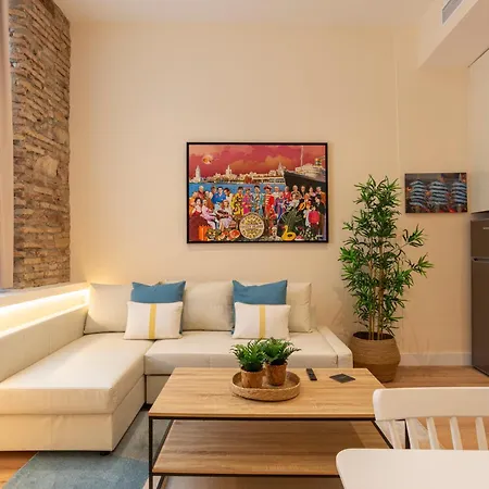 Arenal Beach By Ele Apartments Malaga Exterior photo