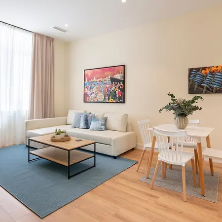 Arenal Beach By Ele Apartments Malaga Exterior photo